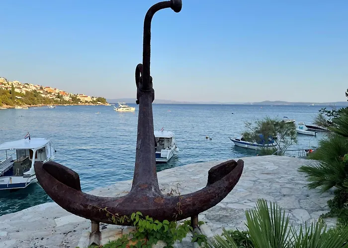C-views * Trogir